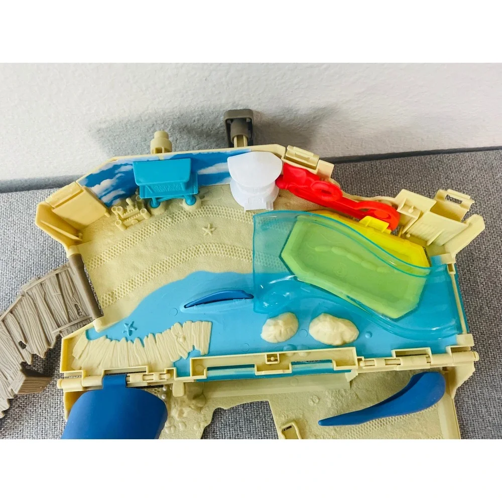 Matchbox MBX Shark Adventure Portable Playset Mattel Car Track Toy
